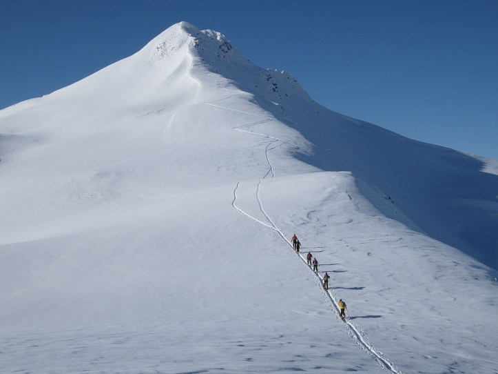 Heading up to Unknow Peak (2430m)